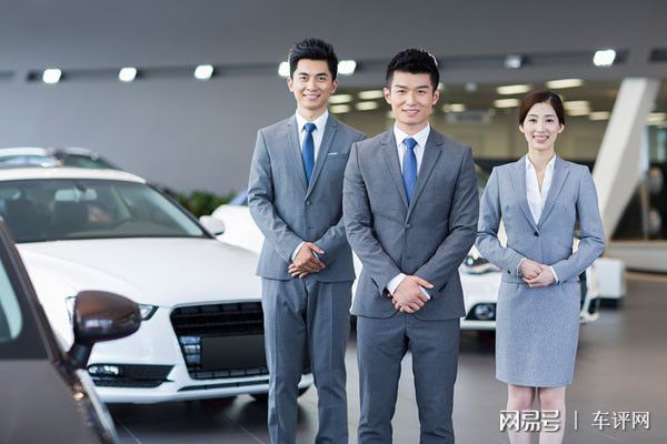 4S店窮途末路？汽車銷售直營化浪潮下的轉(zhuǎn)型思考